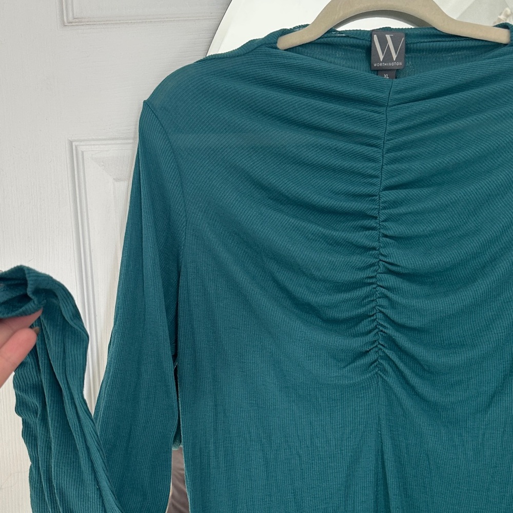 Worthington Teal Ruched Long Sleeve Top